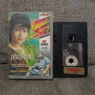Emma Ratna fuchsia sunda pop cassette - haawang