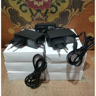 9Volt Negative Polarity Center Effect Adapter