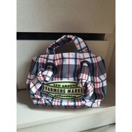 Forwarding lyn around farmers market