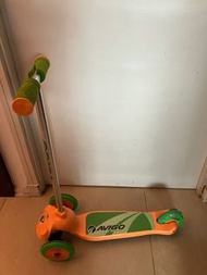 Scooter 兒童滑板車 （2-3 歲起適用)
