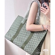 Goyard Goyard Shopping Bag ️
Recently Starts Fascinating goyard
This Package Type Recommends to Ever