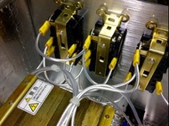 發燒日本今井金火牛 隔離牛 降壓牛 Isolation Step Down Transformer 220V --> 110V 100V Blue LED meter