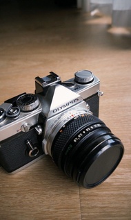 Olympus OM-1 Manual Film Camera with lens 菲林相機連鏡頭