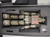 18號大鐵人 17 號細佬 限定版。