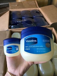 Vaseline dưỡng Môi da giữ ẩm chống khô nẻ 368g
