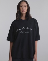AMR DE SAISON ( AIMER ) - AMR Hand Writing Logo Hemp Box Fit T-Shirt (PRE-ORDER สี Black MLXL พร้อมส