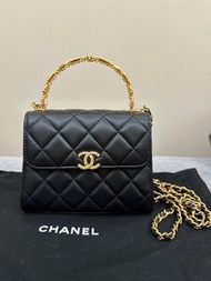 Chanel 22B 琺瑯手柄 Kelly 中號