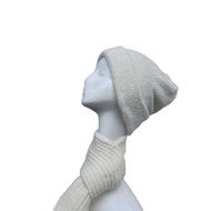 (CHILDREN'S BROMO PACKAGE) ONE SET OF CHILDREN'S BROMO LABEL BEANS & SCARVES