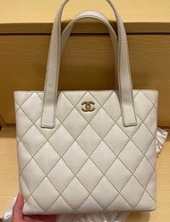 Chanel 白色 Vivian handbag 手袋