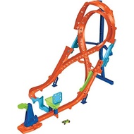 Hot Wheels Toy Car Track Set with Figure-8 Jump & 1:64 Scale Vehicle