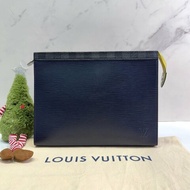 LV 藍色Epi Pochette Voyage手拿包