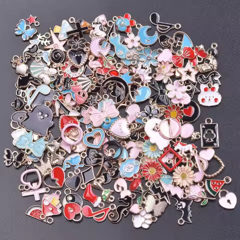 New Kawaii 10PCS/Lot Bulk Random Mix 4 Color Dripping Oil Alloy Pendant Enamel Charms For Jewelry Wo