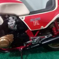 Tamiya 三星 1:6 電單車塑膠模型成品