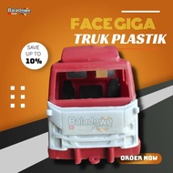 Face Miniatur Truk Plastik Kabin Giga NMR 71 ,,