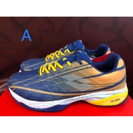 LOTTO Flagship Tennis Shoes, Size US13, Discount
