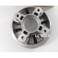 LC135 4S CLUTCH HUB SPROCKET HUB