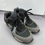 Chanel 香奈兒黑灰logo經典雙C運動鞋 39.5
