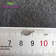 Leaf pendant S1 5x11.4mm