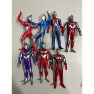 BANDAI ULTRAMAN SHOWA BROTHERS TIGA COSMOS GAIA AGUL DYNA