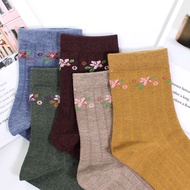 5 Pairs 100% Cotton Women Socks Set Fashion Mom Middle Tube Socks Odor Resistance Sweat Absorption Socks Pack