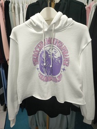Hoodie HM HNM The rockies mountain range crop