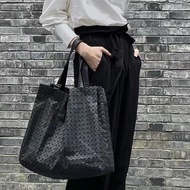 ✥ Issey Miyake Japan's New Miyake Shoulder Bag Large-Capacity Tote Bag Men's And Women's Diamond Commuter High-Value Handbag