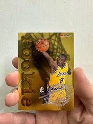 KOBE BRYANT - NBA HOOPS THE OFFICIAL BASKETBALL CARD