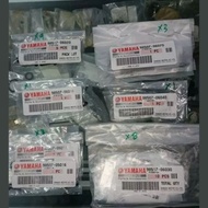 Yamaha rd250 rd350 lc rd350 ypvs Skru casing original x1set