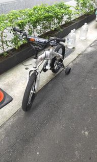 18吋兒童腳踏車