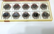 瑞士製造CARVEN手錶 黑面電子右英 (淨錶頭三針) 無帶