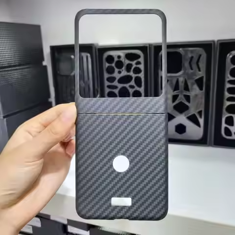 Carbon Fiber Case for Motorola Moto Razr 40 Ultra Aramid Fiber Cover Phone Cover Phone Accessories