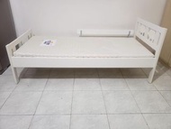 IKEA KEITTER 兒童床架白色