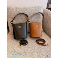 Size: 14.5 * 20cm Bucket Bag Is So Must Be Hot-selling Model Maker Bucket Bag Promise MeMust pick Th