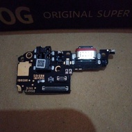 CAS/CHARGE CONNECTOR BOARD + MIC + H/F VIVO V20 OG SUPER + IC 1:1