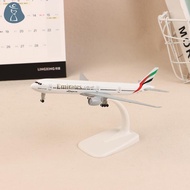 [PANDAB] 20cm B777 UAE Emirates Airline Boeing 777 Aircraft Model Die-casting Alloy Metal Airplane W
