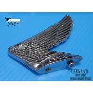 HONDA C92 C95 CA92 CA95 CB92 -- TOP WING HEADLIGHT VISOR // Logo Cap Chrome Plated