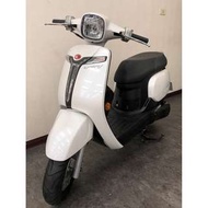 【良右二輪量販】KYMCO 光陽 MANY 125 2015年『保固車』魅力 貸款 分期 中古車 二手車 機車 代步車