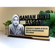 Table Stand Signage | Signboard Meja Custom Nama Ukiran Kayu Laser