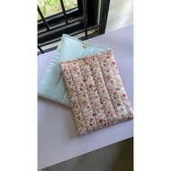 RIBBON AND PIE. Book Sleeve Button | Pouch Novel | Cloth Book Bag | Cloth Book Bag