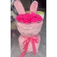 Handmade flowers are cute and meaningful gifts