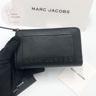 #sale NWT🔥現貨🔥 Marc Jacobs專櫃款 MJ 字母 皮革扣式 中夾