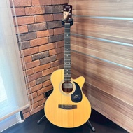 กีตาร์โปร่ง SAGA รุ่น Series SF700 กีตาร์หน้าไม้แท้ แถมกระเป๋าซอฟเคส ลดราคาเนื่องจากตำหนิบางประการ ม