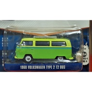 Greenlight club v dub 1968 Volkswagen type 2 t2 bus