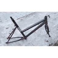 Original Federal Cewe 20' Black Frame