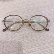 Pass for eyeglass frames with Japanese tag, price ~ 9 million VND, not costed