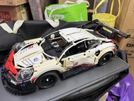 LEGO Technic Porsche 911 RSR 42096 已砌