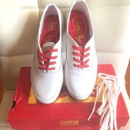Keds白色皮鞋 特別版