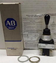 Allen-Bradley 2-Way Toggle Switch 800T-T2H3EEXX Series T, Spring Retur
