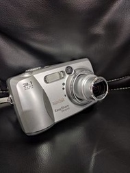 KODAK DX4330$3000請主動 +關注 追蹤 此賣場 隨時上新款物品可以免運貨到【語言】中文【商品保固】正常品保7日【價格】免運 電洽私訊 0989891004【交易聯絡方式】桃園平鎮金陵路面交、店到店【配件】手繩【說明】吃AA電池 SD卡【出租資訊】 押金(販售金額)+租金