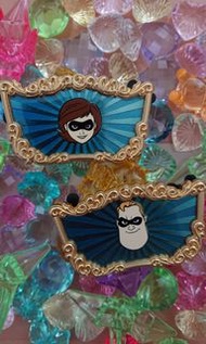 WDI Exclusive Pixar Pier LE250 Mr and Mrs incredible